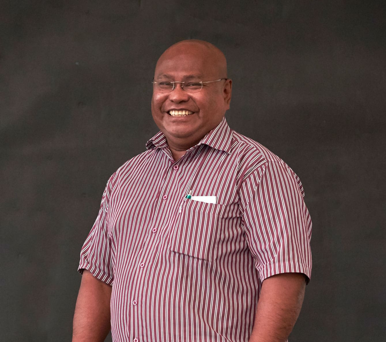 Dr John Szetu