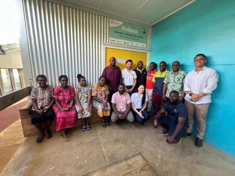 Specsavers-training-Vanuatu
