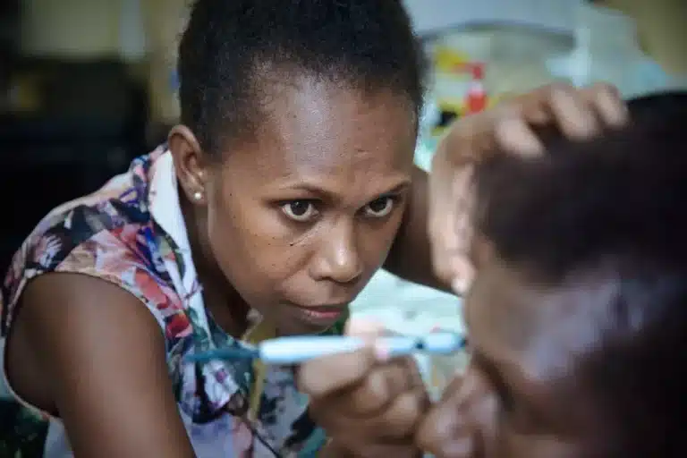 Dr Carole
