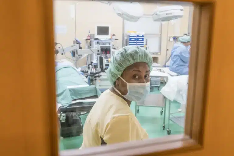 TONGA201701660-0004595